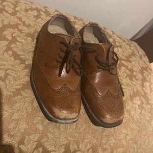11T Child Dress Shoes.